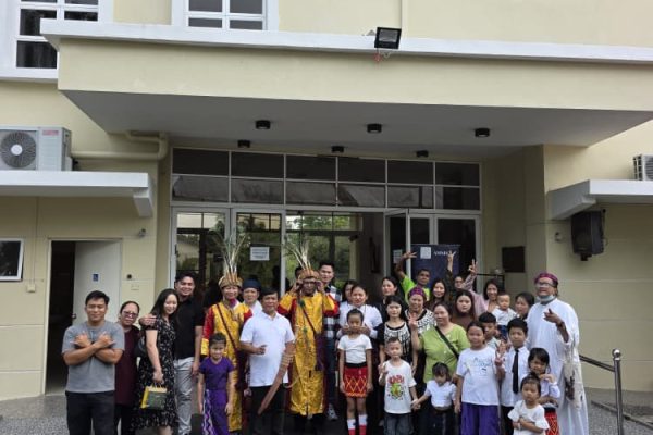 Sunday Mass 19/03