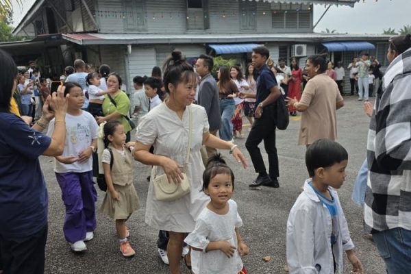 Sunday Mass 19/03